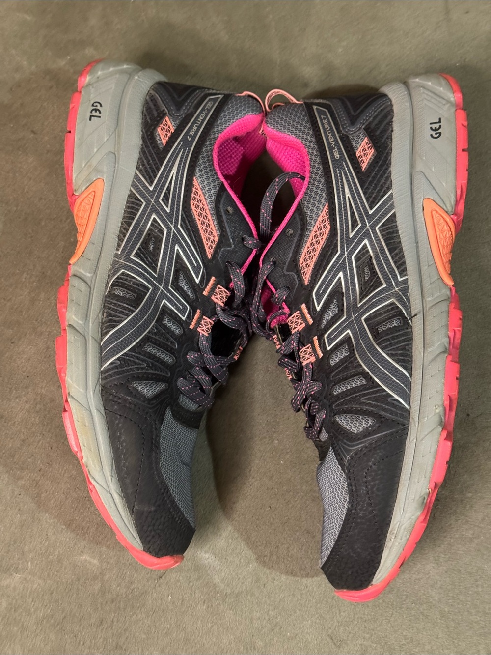 ASICS pink and grey women’s sneakers size 8 lightly worn - Picture 2 of 5